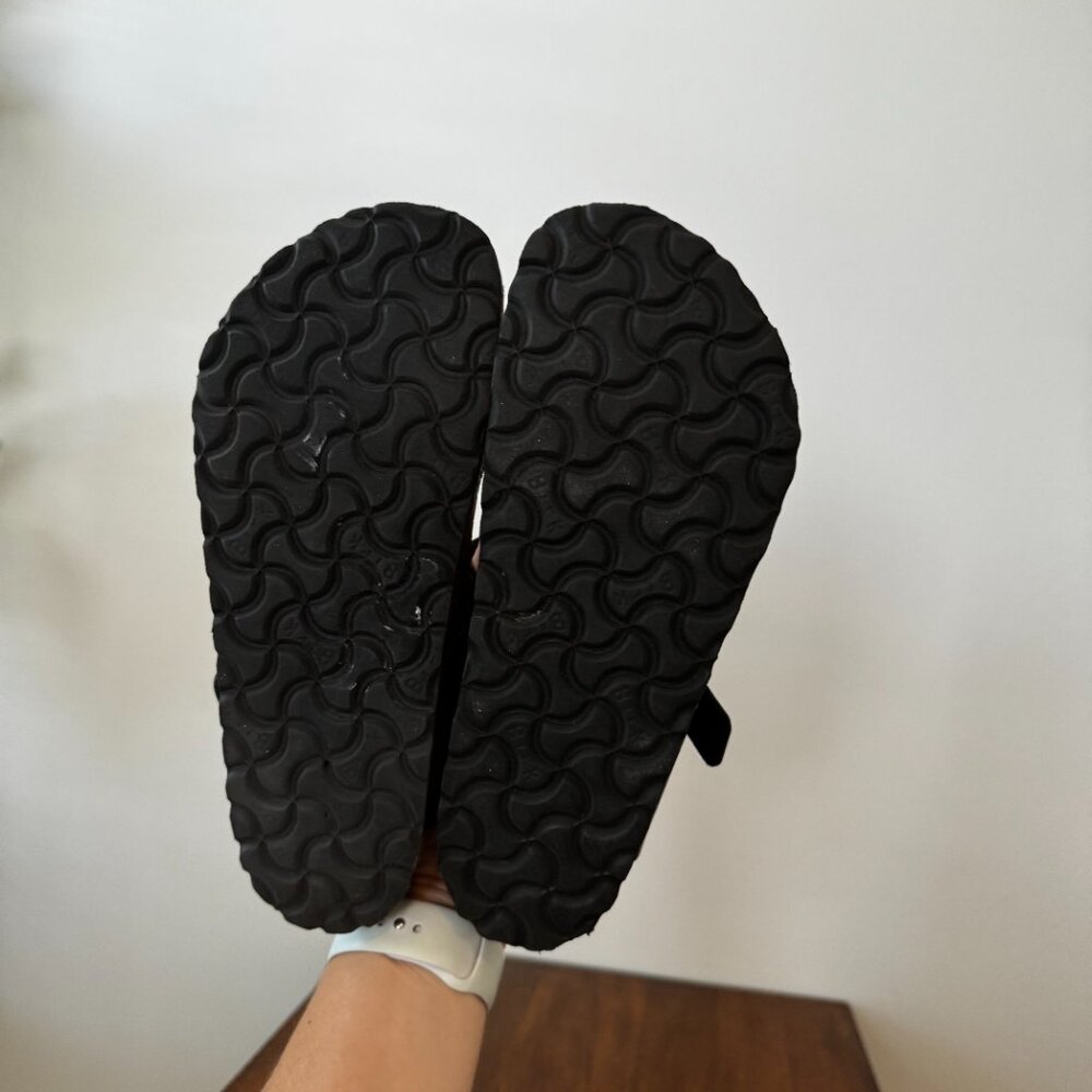 Birkenstock Black and Brown Sandals - Picture 9 of 9